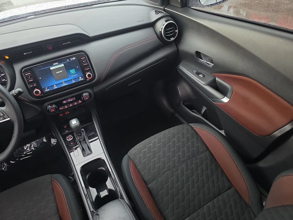 Certified 2024 Nissan Kicks SR FWD image 23