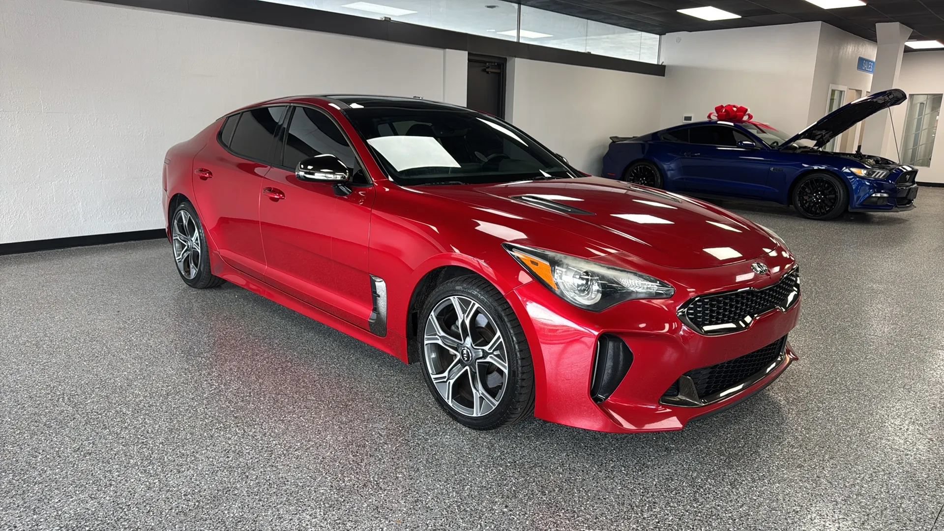 Used 2020 Kia Stinger GT-Line w/ Sun & Sound Package RWD image 7