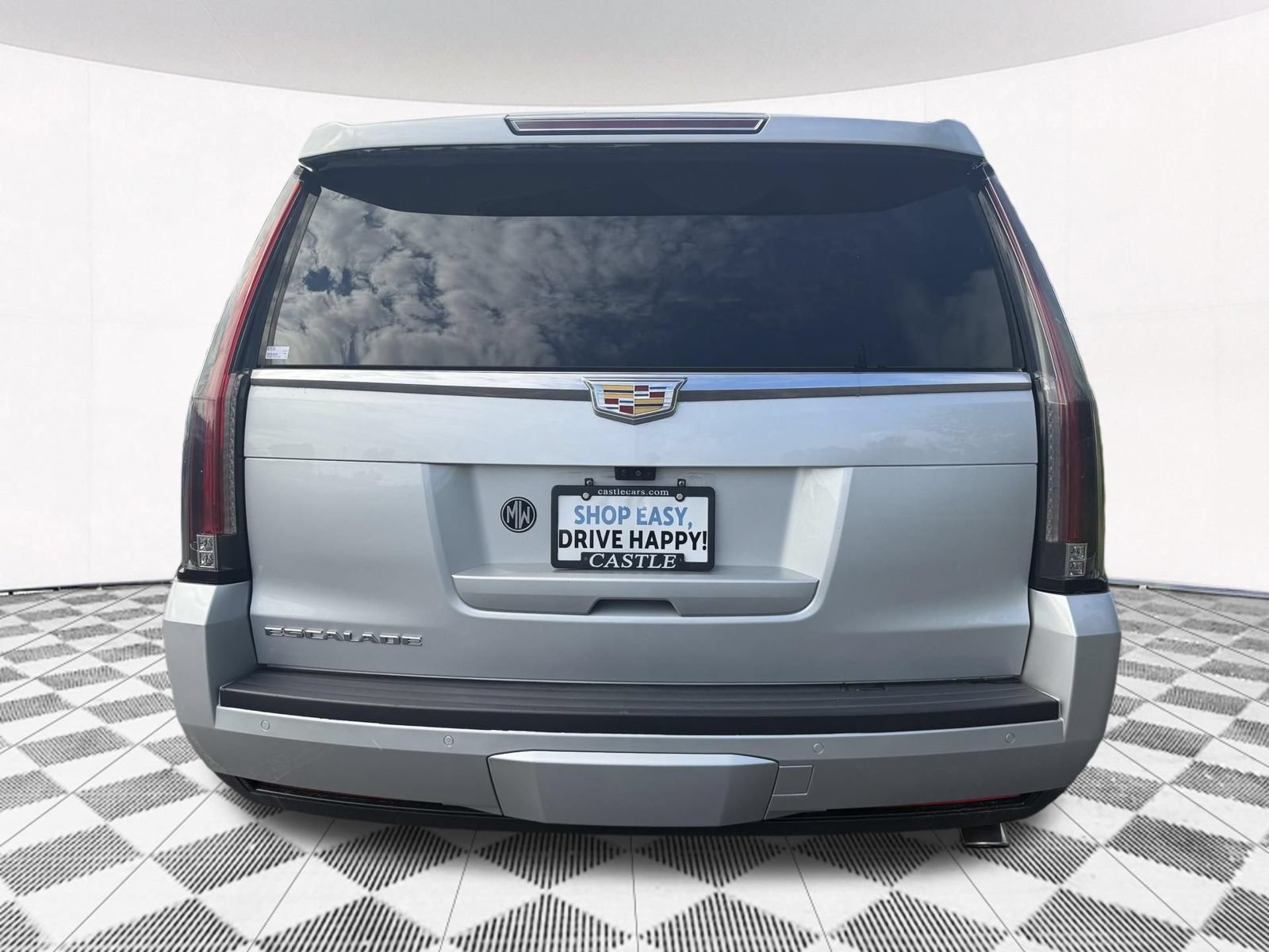Used 2017 Cadillac Escalade Luxury AWD/4WD image 11