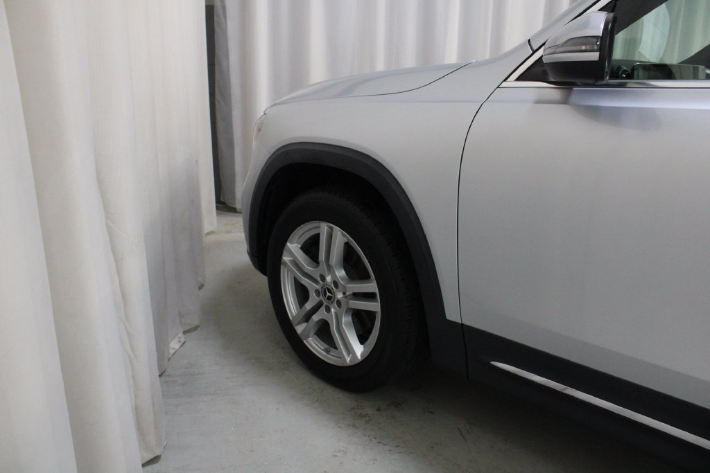 Used 2021 Mercedes-Benz GLB 250 image 31