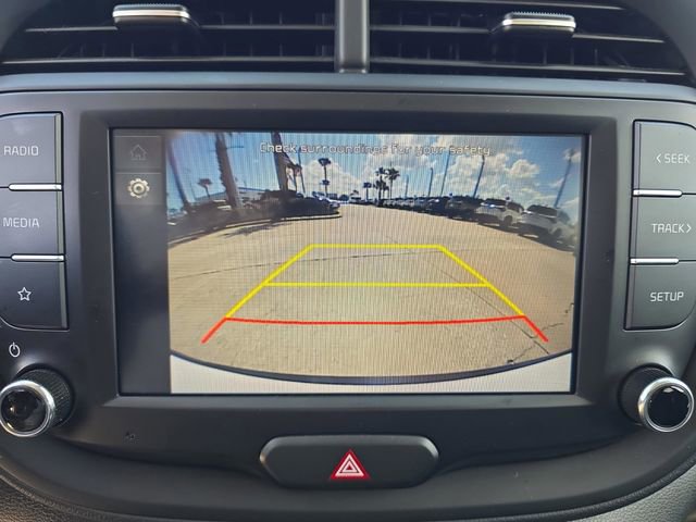 Used 2023 Kia Soul LX w/ LX Technology Package image 17