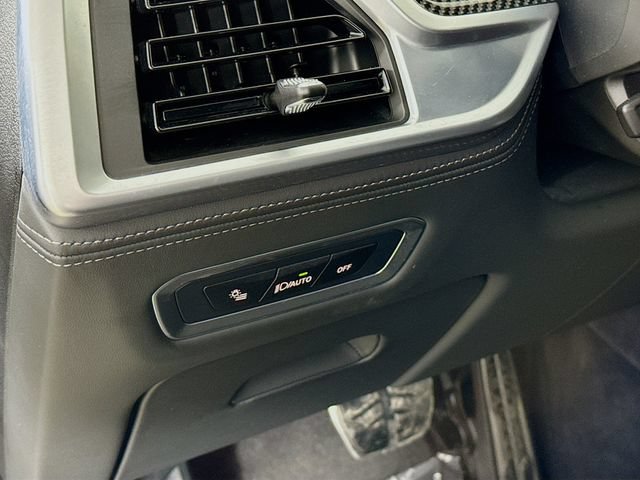 Used 2024 BMW ALPINA XB7 AWD/4WD image 10
