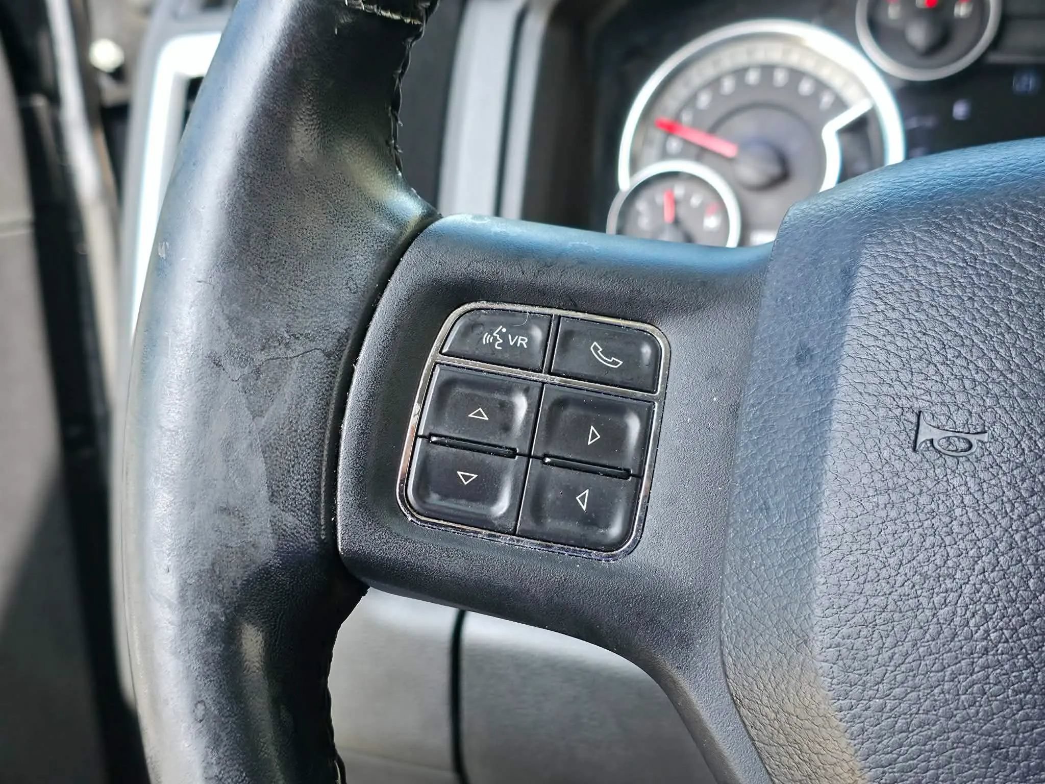 Used 2014 RAM 1500 Lone Star AWD/4WD image 15