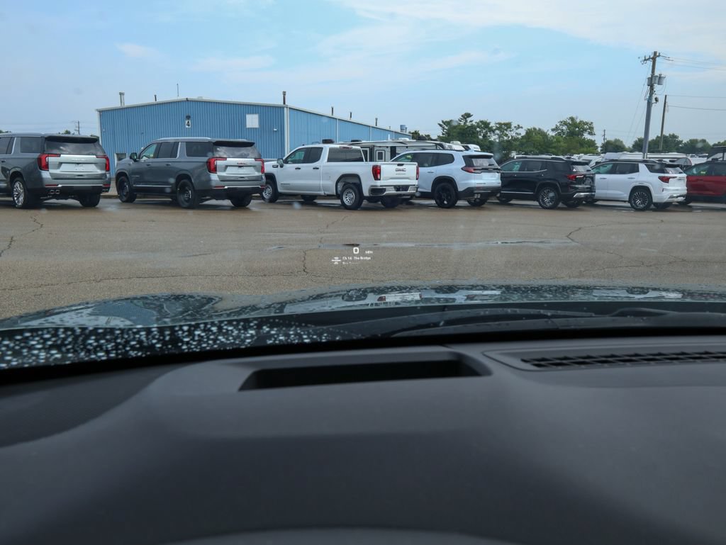 Used 2023 Buick Enclave Avenir w/ LPO, Floor Liner Package FWD image 21