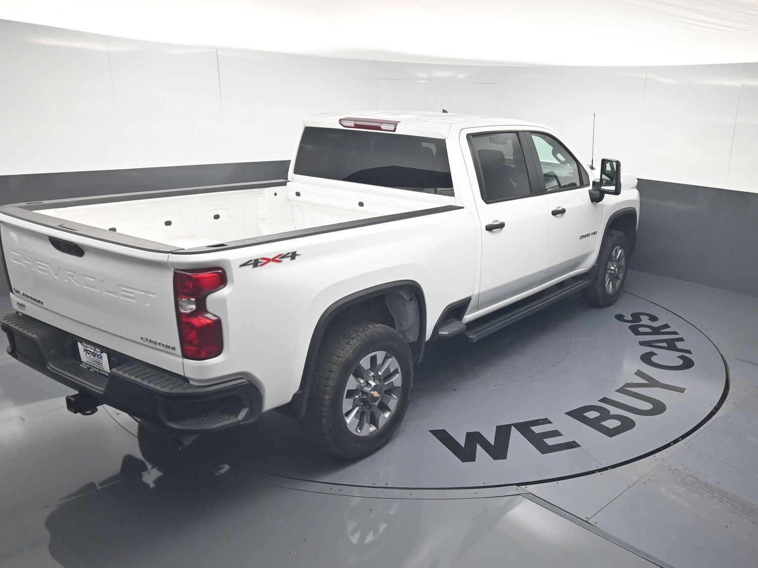 Used 2024 Chevrolet Silverado 2500 Custom w/ Custom Convenience Package AWD/4WD image 35