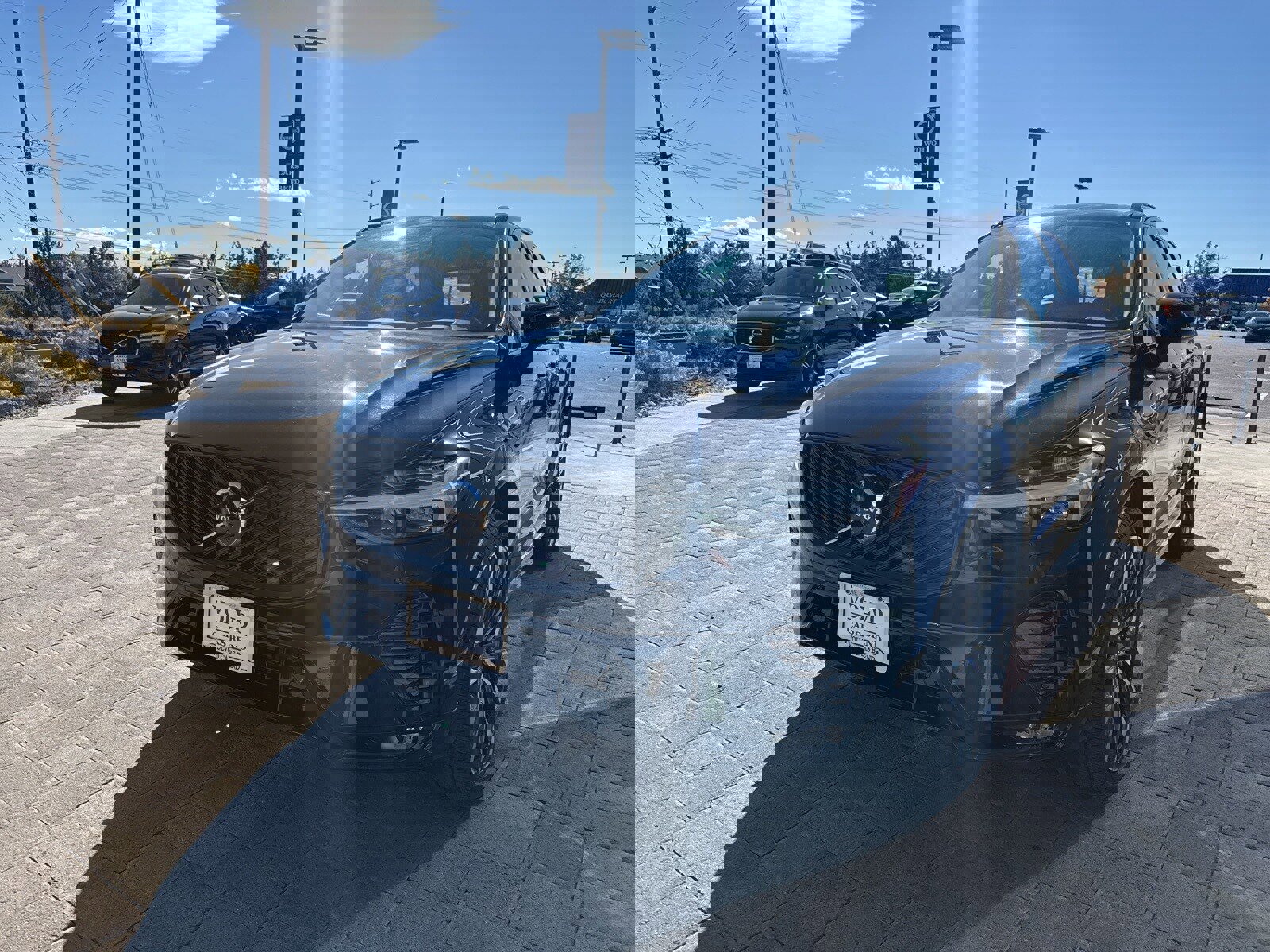 New 2026 Volvo XC60 B5 Ultra w/ Protection Package Premier video 2