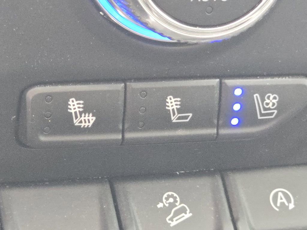 Used 2020 GMC Sierra 1500 SLT w/ SLT Premium Package AWD/4WD image 5