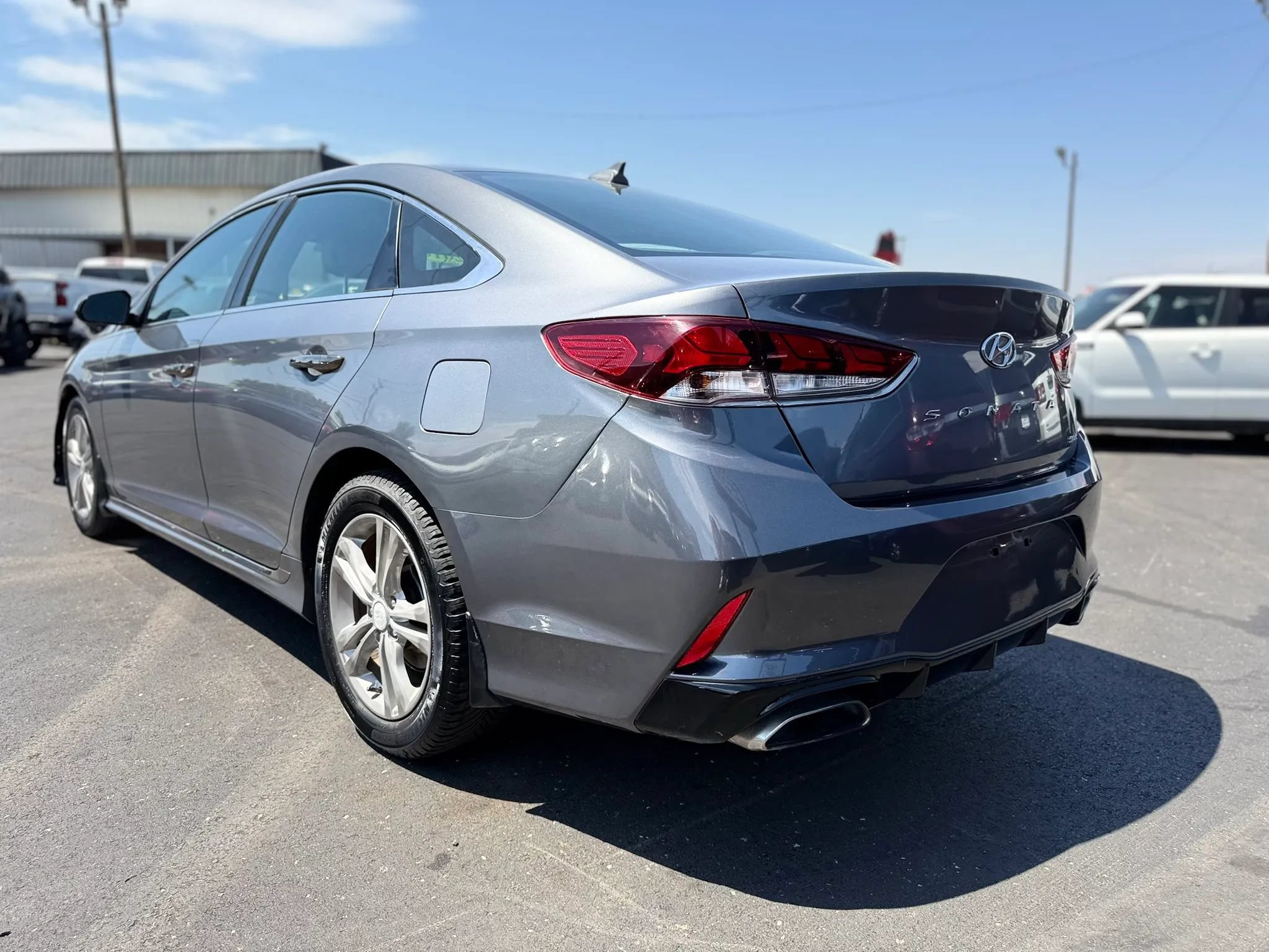 Used 2018 Hyundai Sonata Sport FWD image 5