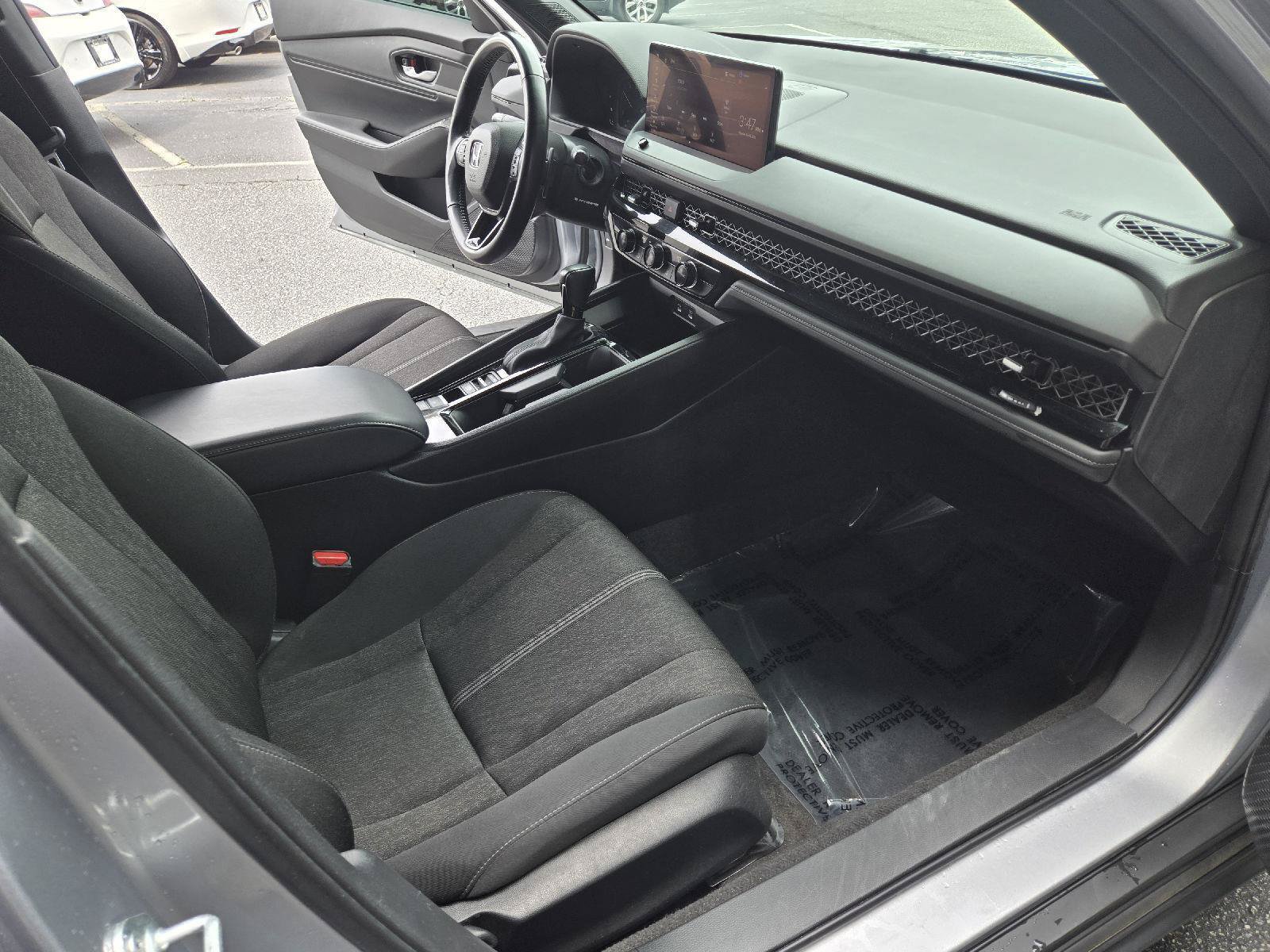 Used 2024 Honda Accord Sport image 15