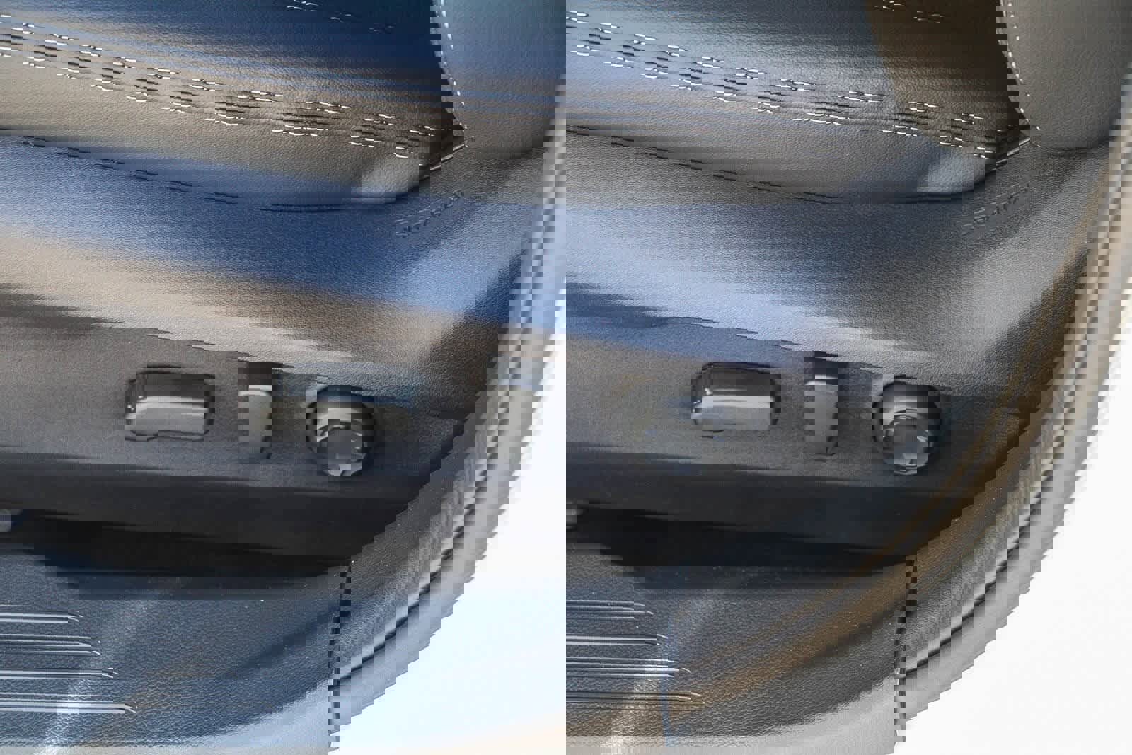 New 2025 Subaru Outback Touring XT image 19