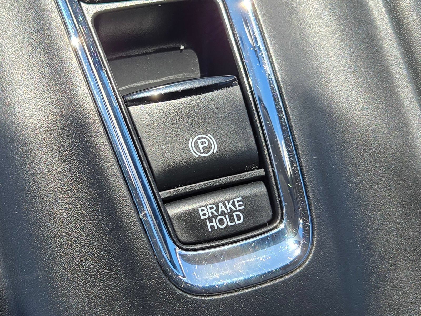 Used 2018 Honda HR-V EX image 29