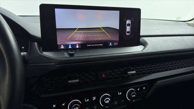 Used 2023 Honda Accord Touring image 27