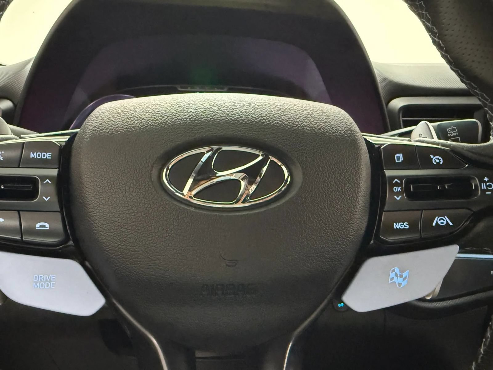 Used 2022 Hyundai Veloster N FWD image 20