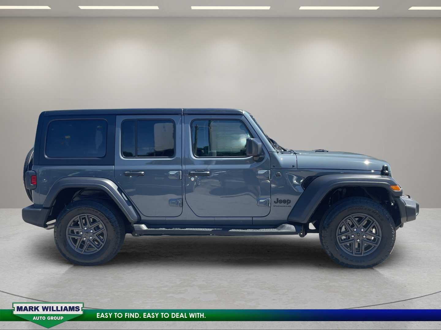 Used 2024 Jeep Wrangler Unlimited Sport AWD/4WD image 4