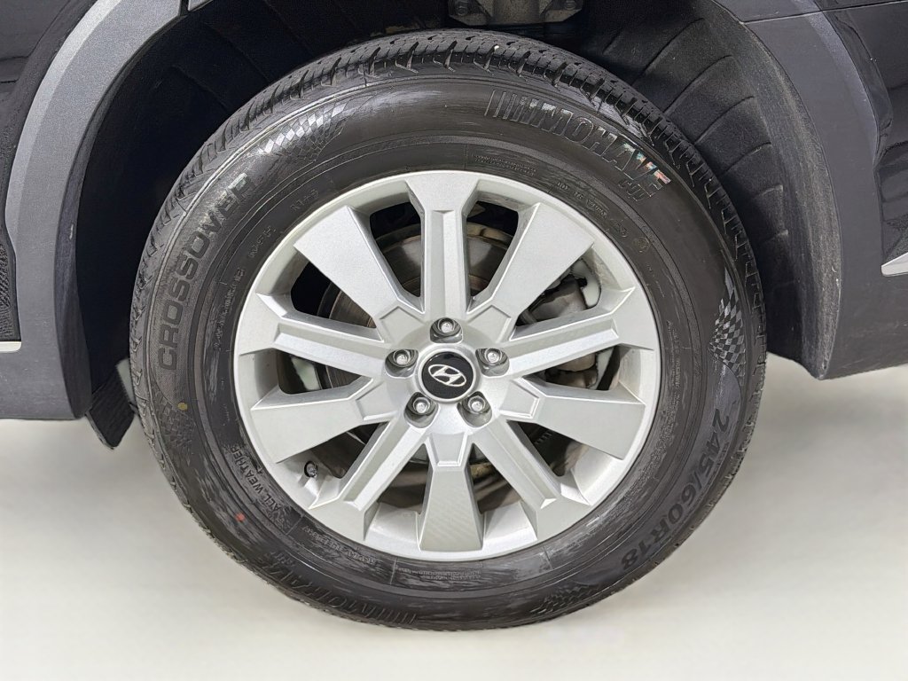 Used 2025 Hyundai Palisade SEL FWD image 34