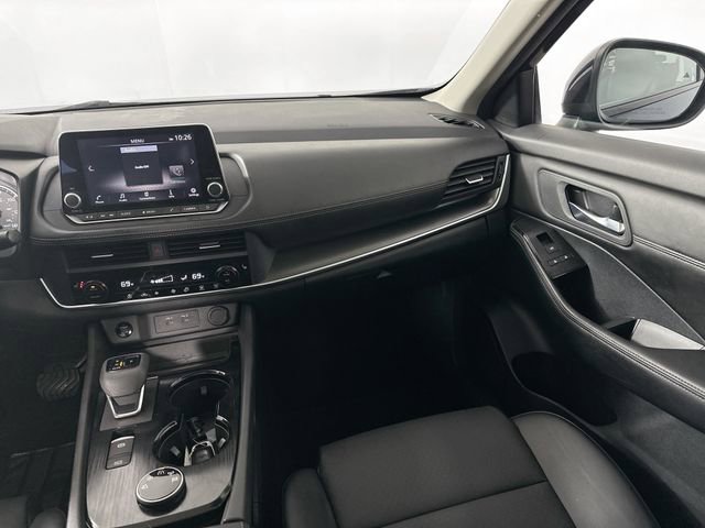 Used 2024 Nissan Rogue SV w/ SV Premium Package image 27