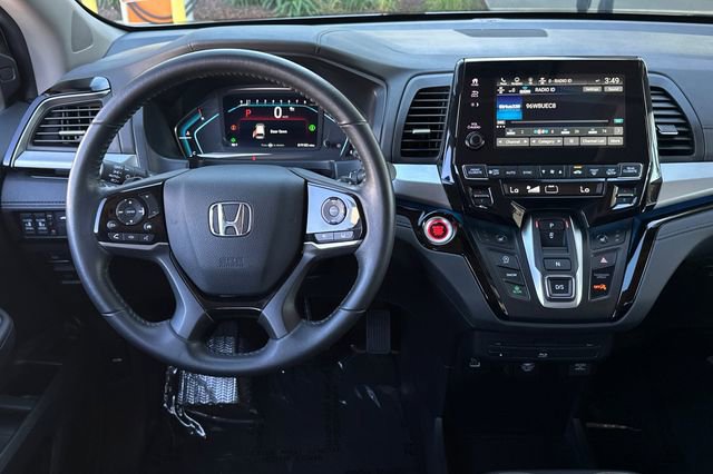 Certified 2024 Honda Odyssey Touring image 18