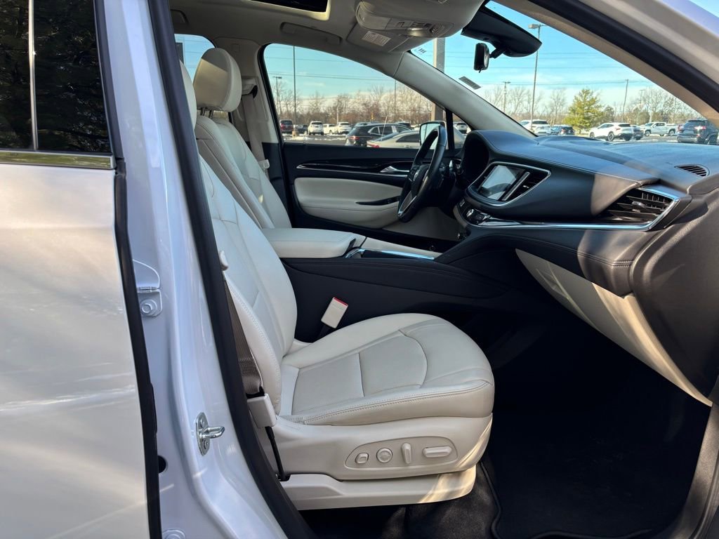 Used 2023 Buick Enclave Premium w/ Experience Buick Package image 26