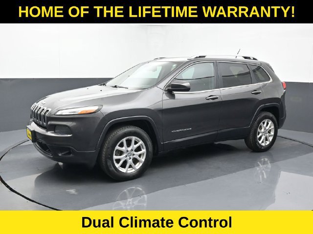 Used 2015 Jeep Cherokee Latitude w/ Comfort/Convenience Group AWD/4WD image 10