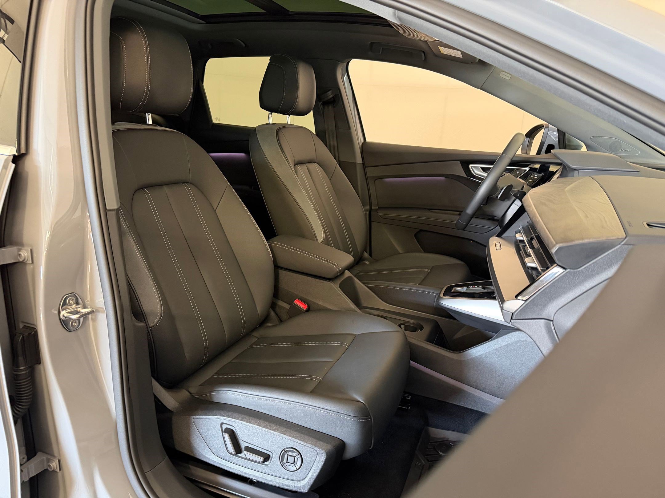 Certified 2023 Audi Q4 e-tron Premium Plus w/ Premium Plus image 32