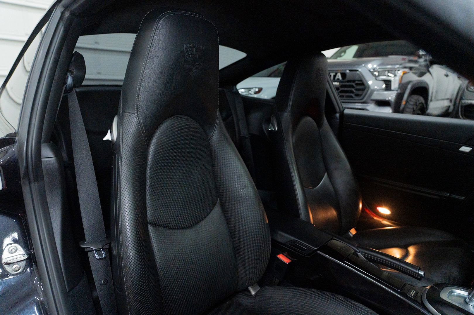 Used 2012 Porsche 911 Carrera RWD image 32