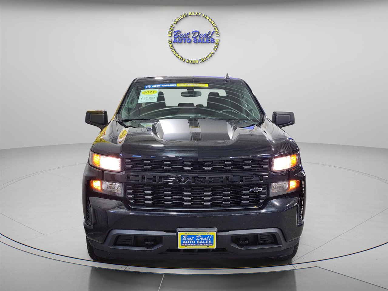Used 2021 Chevrolet Silverado 1500 Custom w/ Rally Edition image 2
