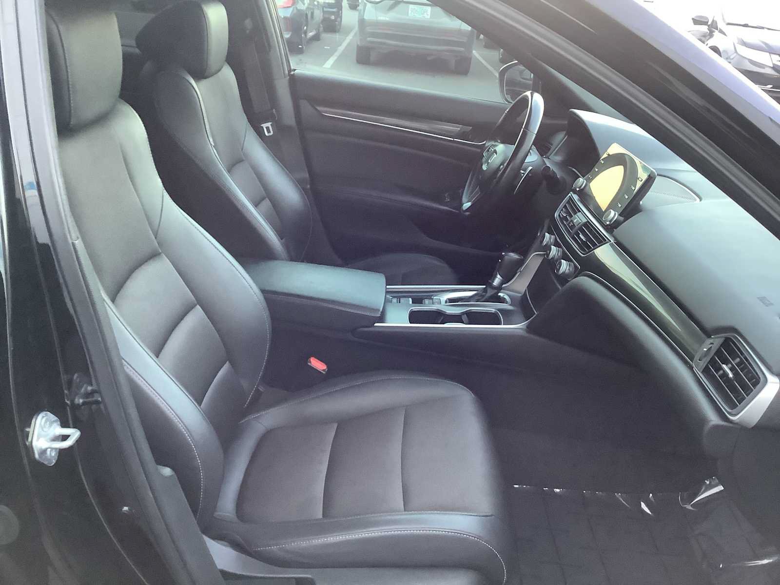 Used 2022 Honda Accord Sport image 15