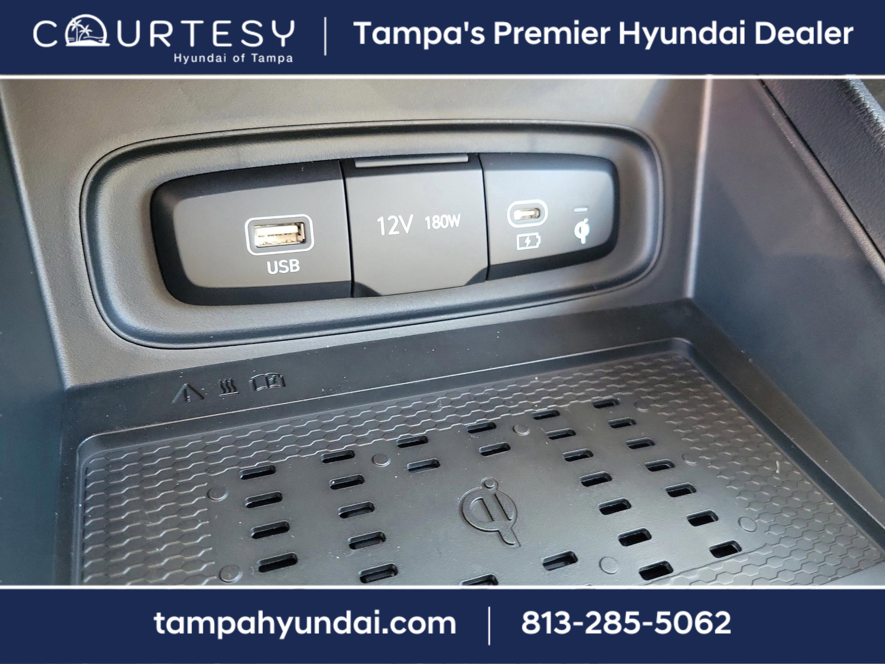 New 2026 Hyundai Venue SEL image 28