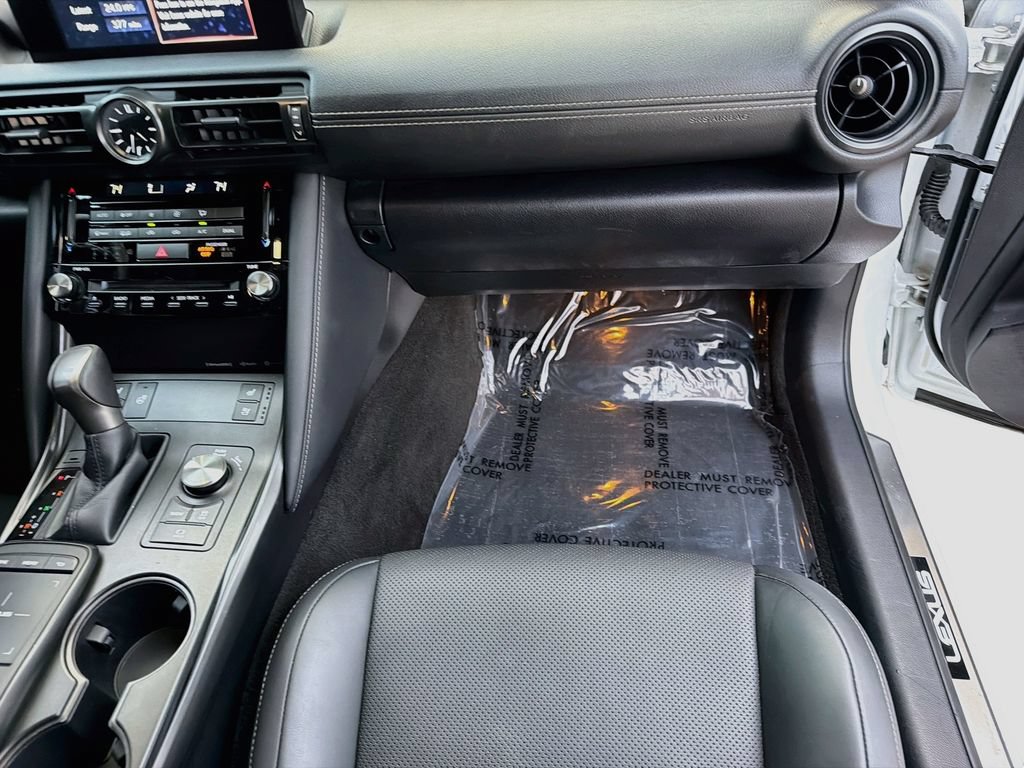 Used 2023 Lexus IS 300 w/ Premium Package RWD image 17