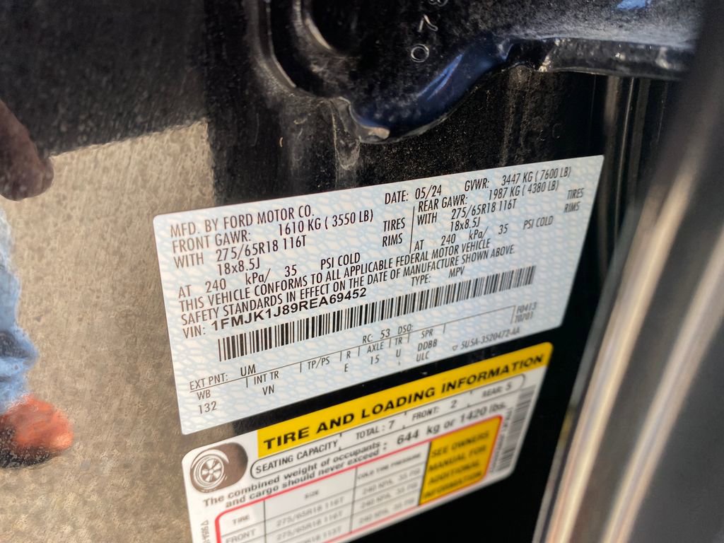 Used 2024 Ford Expedition Max XLT image 27