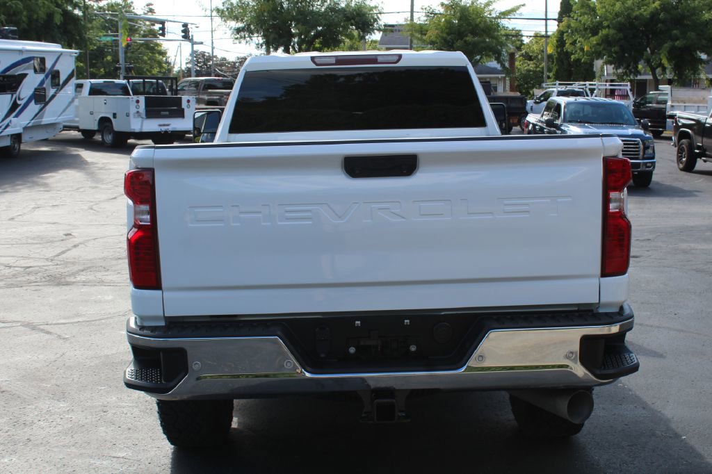 Used 2021 Chevrolet Silverado 3500 LT w/ Texas Edition image 5