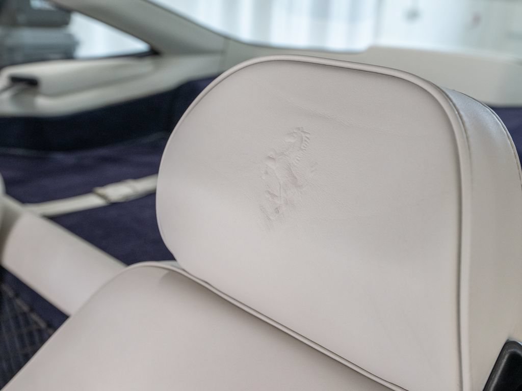 Used 1999 Ferrari 550 Maranello Coupe RWD image 13