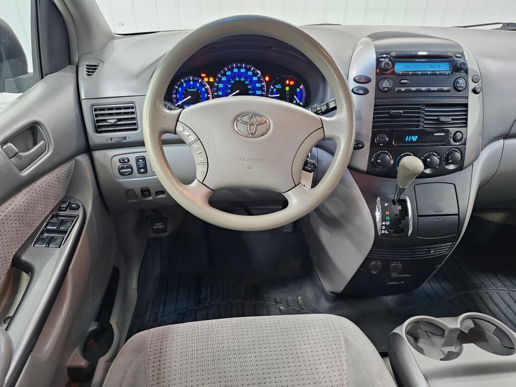 Used 2006 Toyota Sienna LE FWD image 15