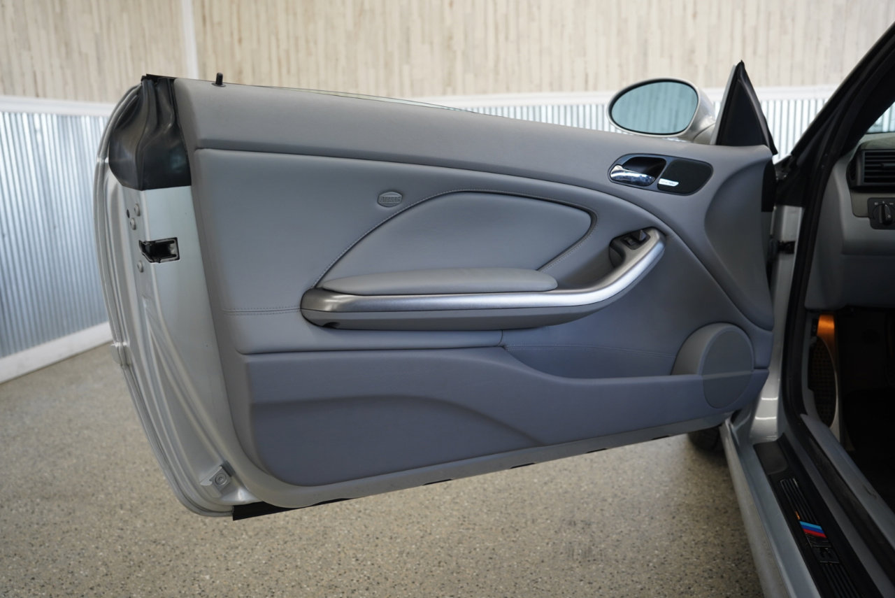 Used 2004 BMW M3 Coupe image 27