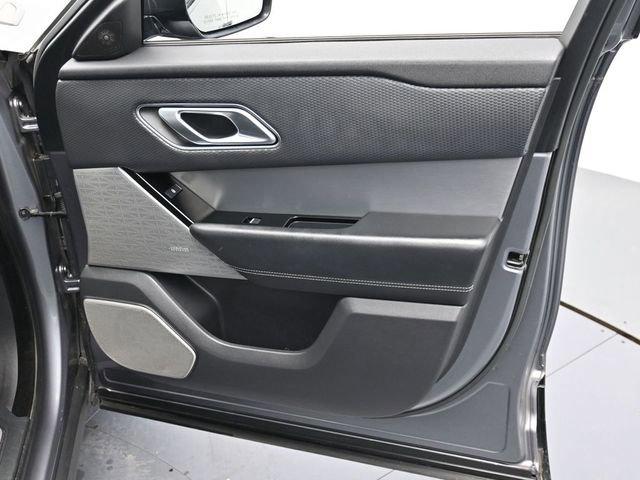 Used 2020 Land Rover Range Rover Velar R-Dynamic S image 29
