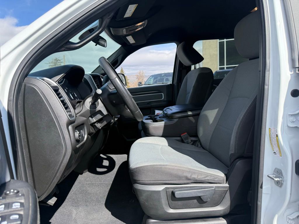 Used 2022 RAM 2500 Big Horn w/ Cold Weather Group image 10