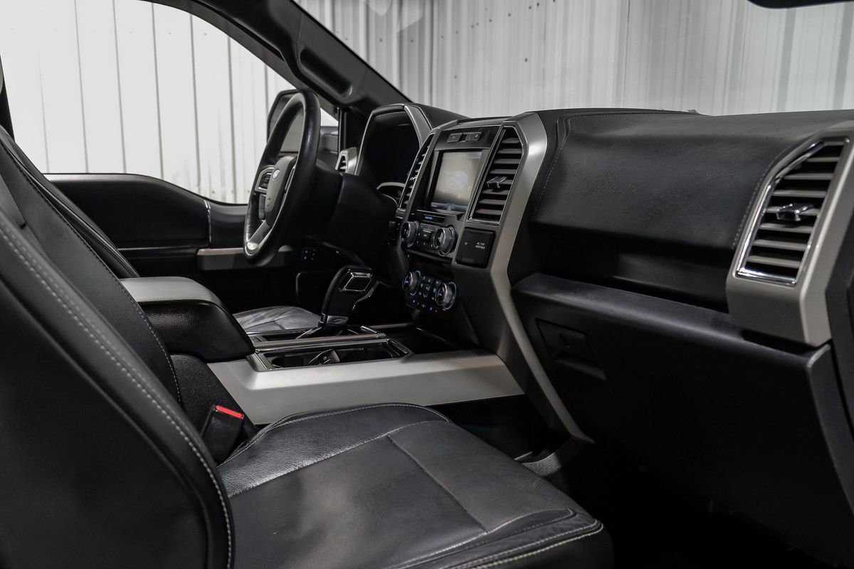 Used 2015 Ford F150 Lariat w/ Equipment Group 502A Luxury RWD image 8