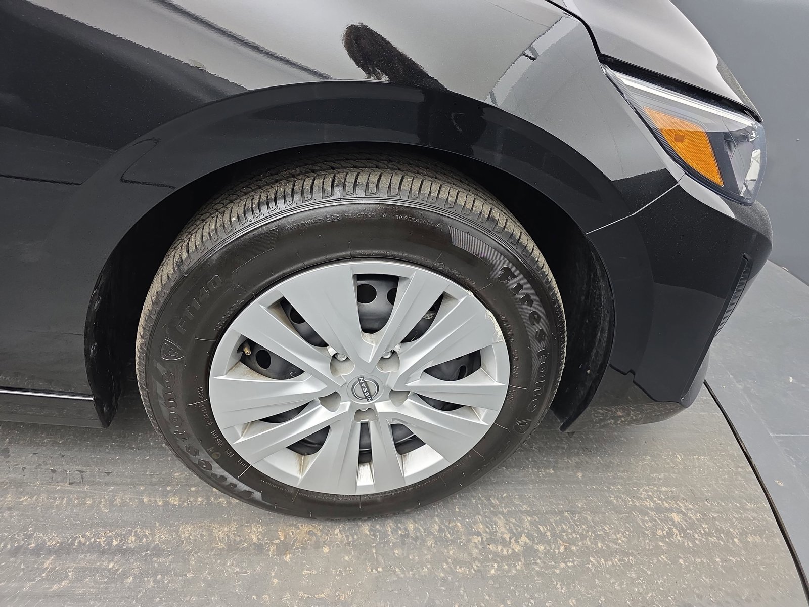 Used 2025 Nissan Sentra S image 9