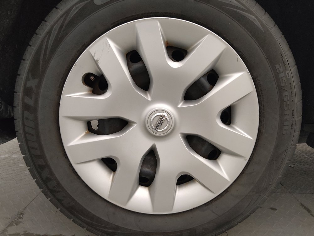 Used 2017 Nissan Rogue Sport S FWD image 31