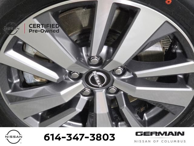 Certified 2024 Nissan Pathfinder SL w/ Black Appearance Package AWD/4WD image 12
