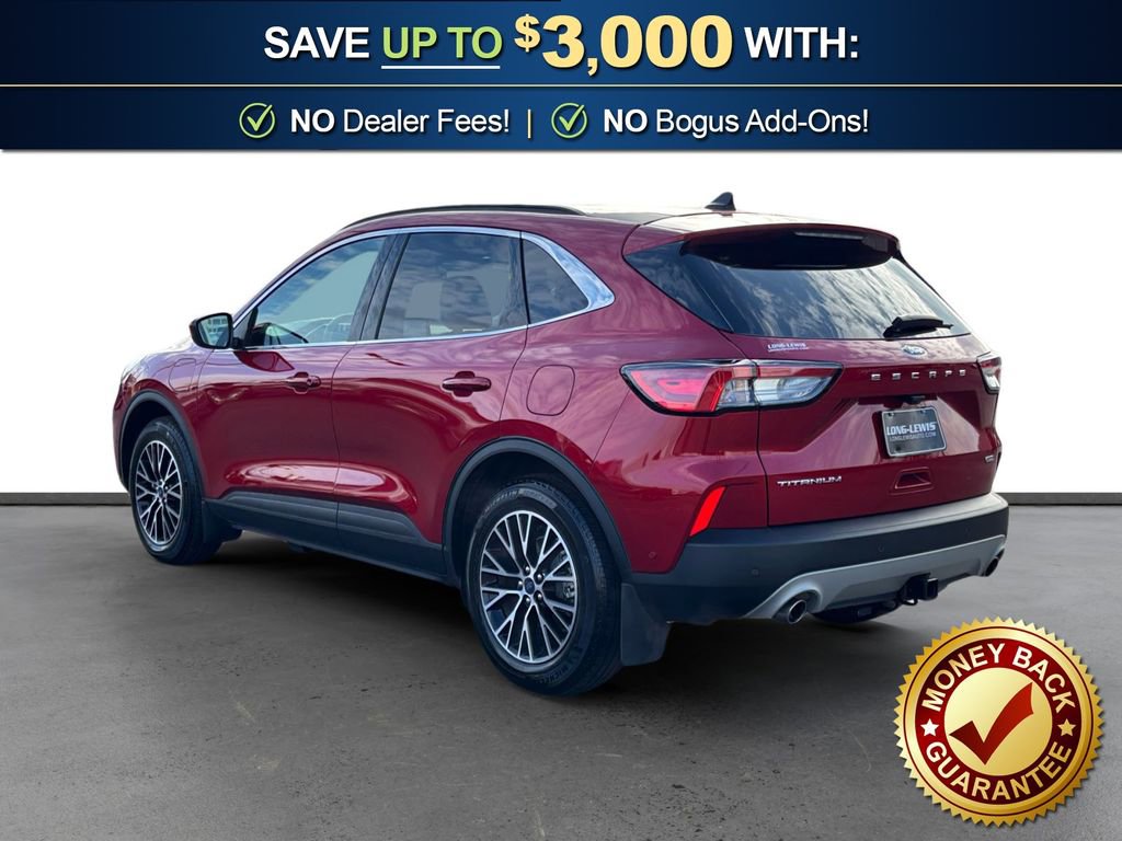 Used 2021 Ford Escape Titanium w/ Class II Trailer Tow Package image 4
