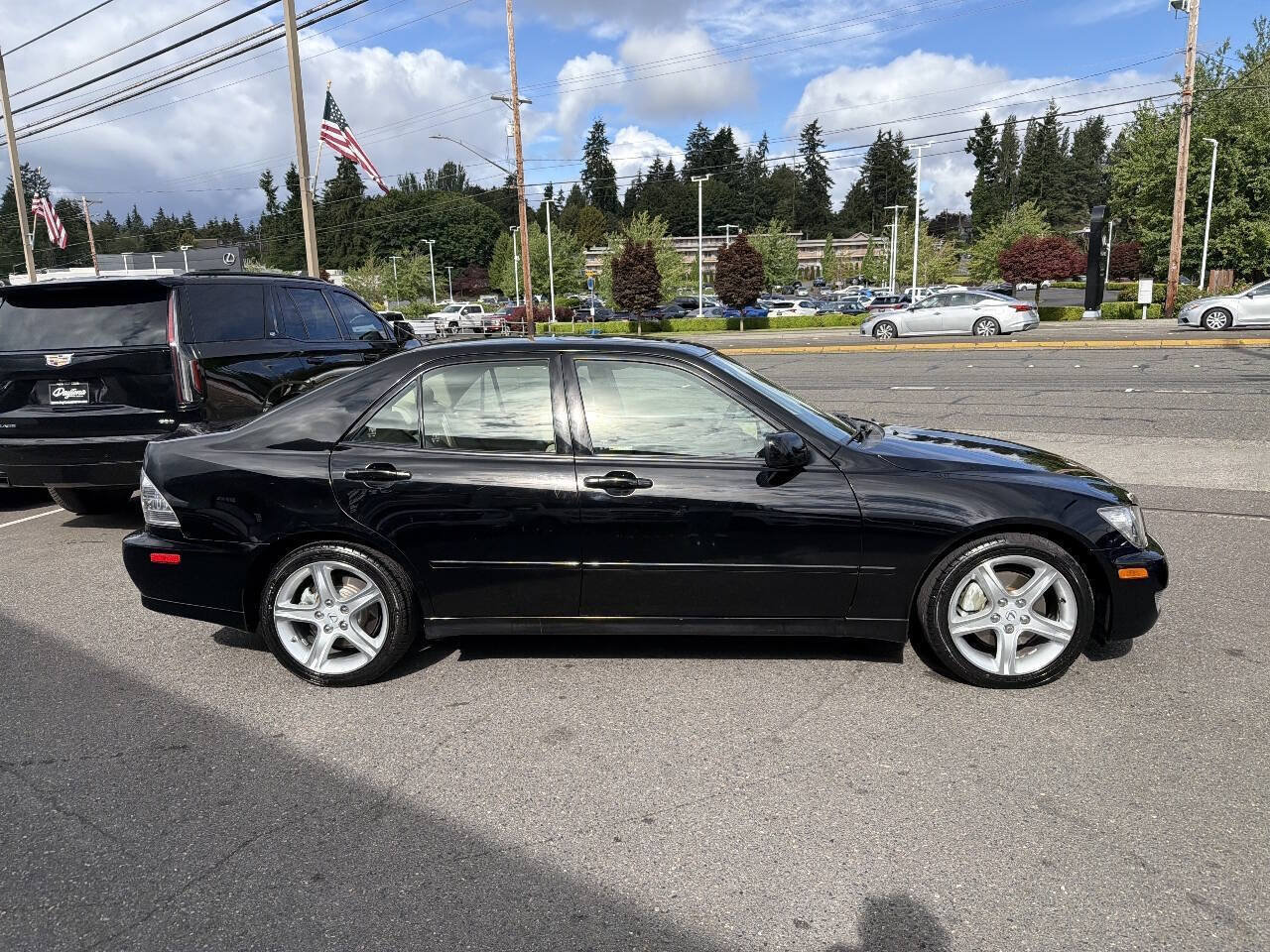 Used 2001 Lexus IS 300 RWD image 11