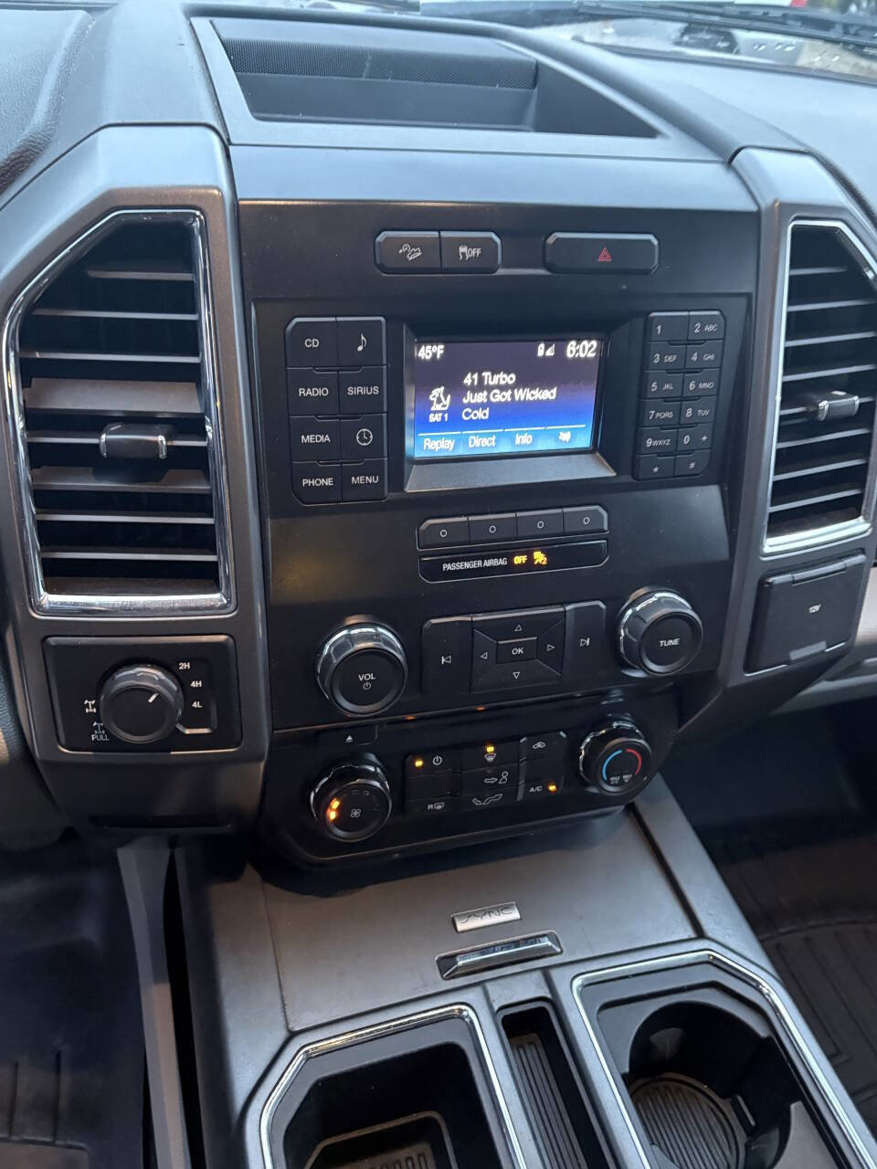 Used 2015 Ford F150 XLT w/ Equipment Group 301A Mid image 19