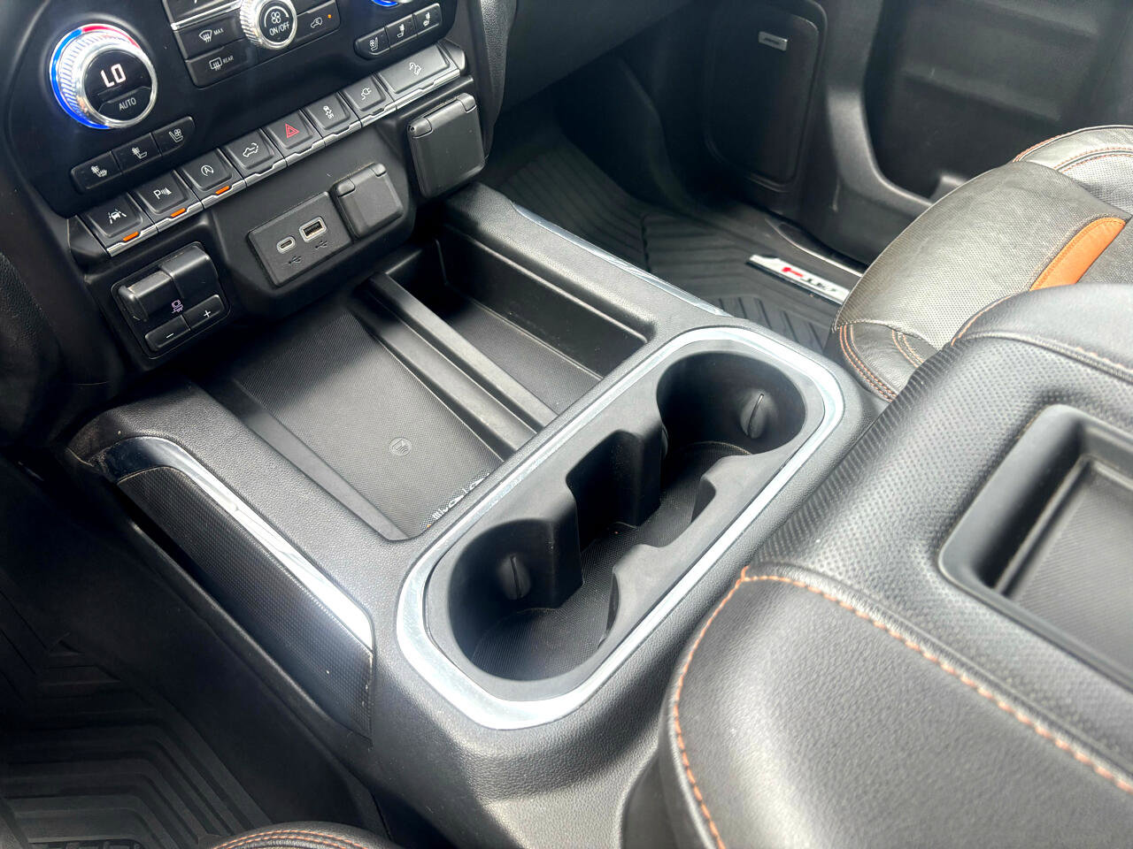 Used 2020 GMC Sierra 1500 AT4 w/ AT4 Premium Package image 15