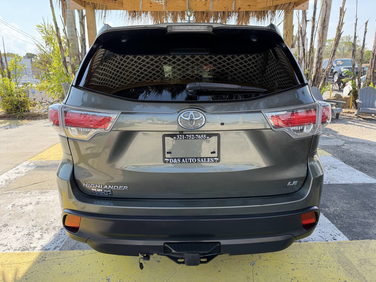 Used 2015 Toyota Highlander Plus image 6