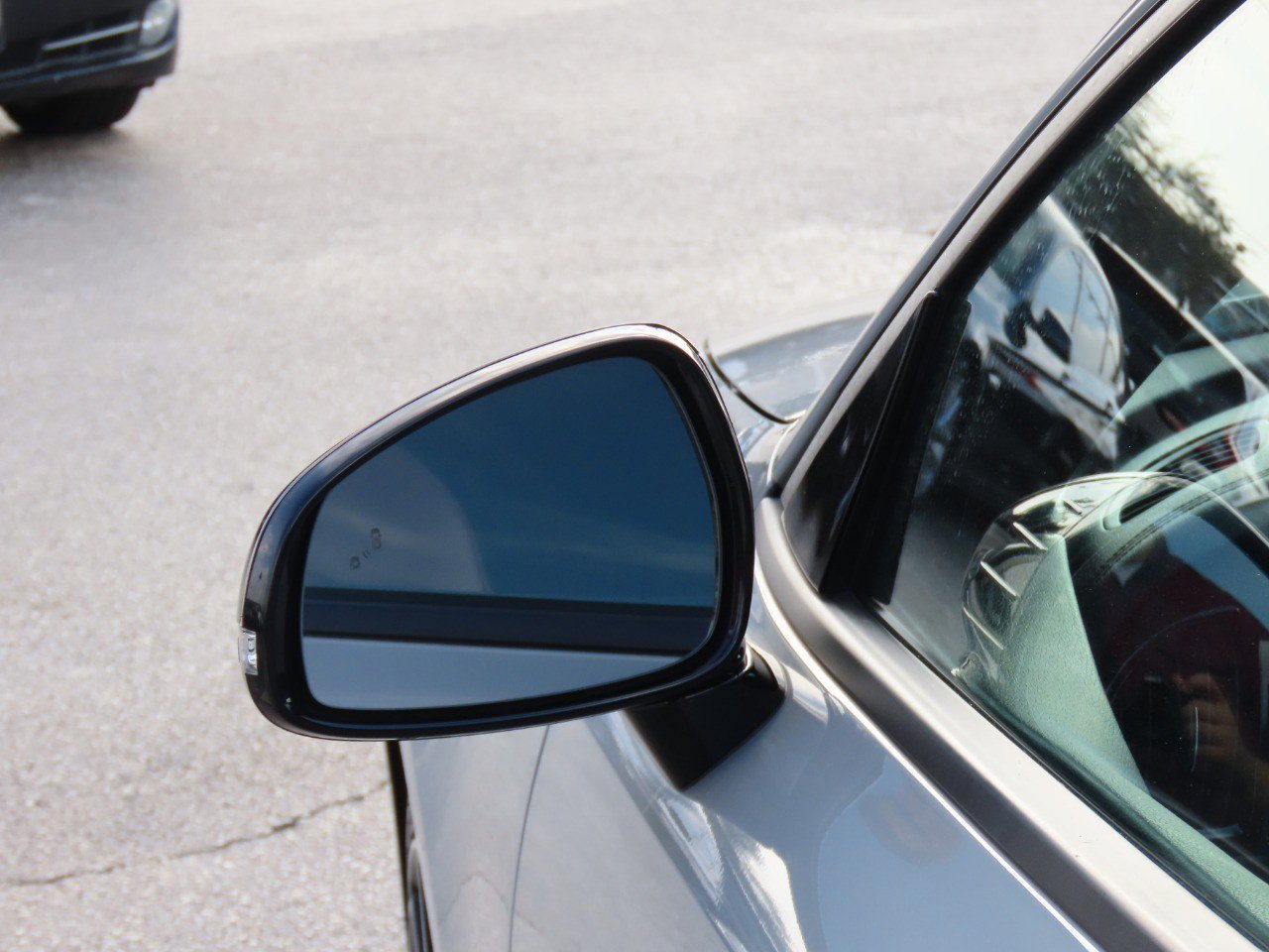 Used 2023 Kia Stinger GT-Line w/ Sun & Sound Package image 18