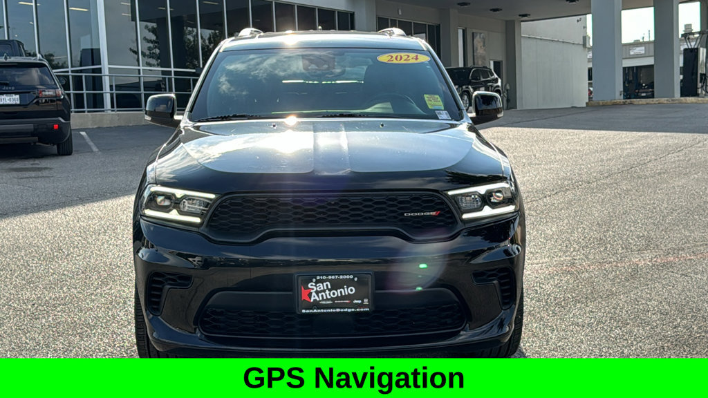 Used 2024 Dodge Durango GT RWD image 2