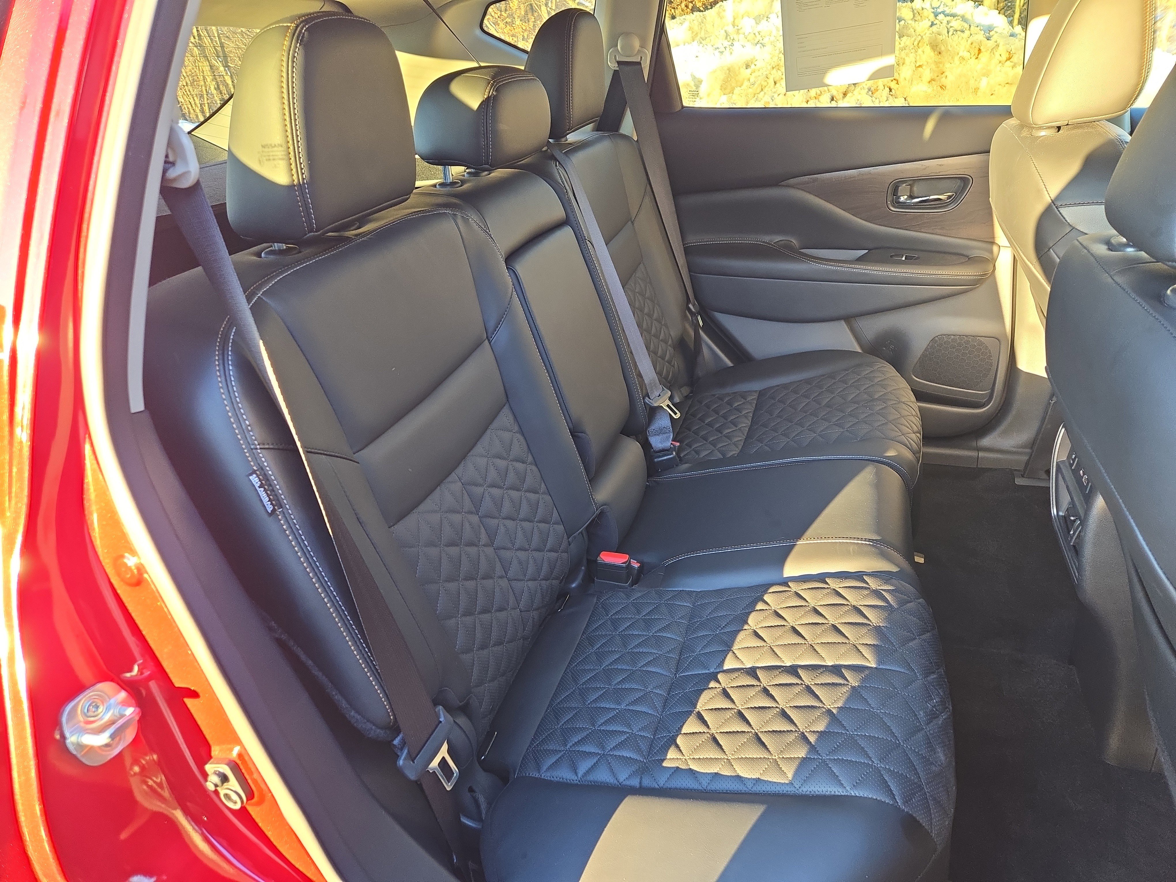 Certified 2024 Nissan Murano Platinum w/ Cargo Package image 31