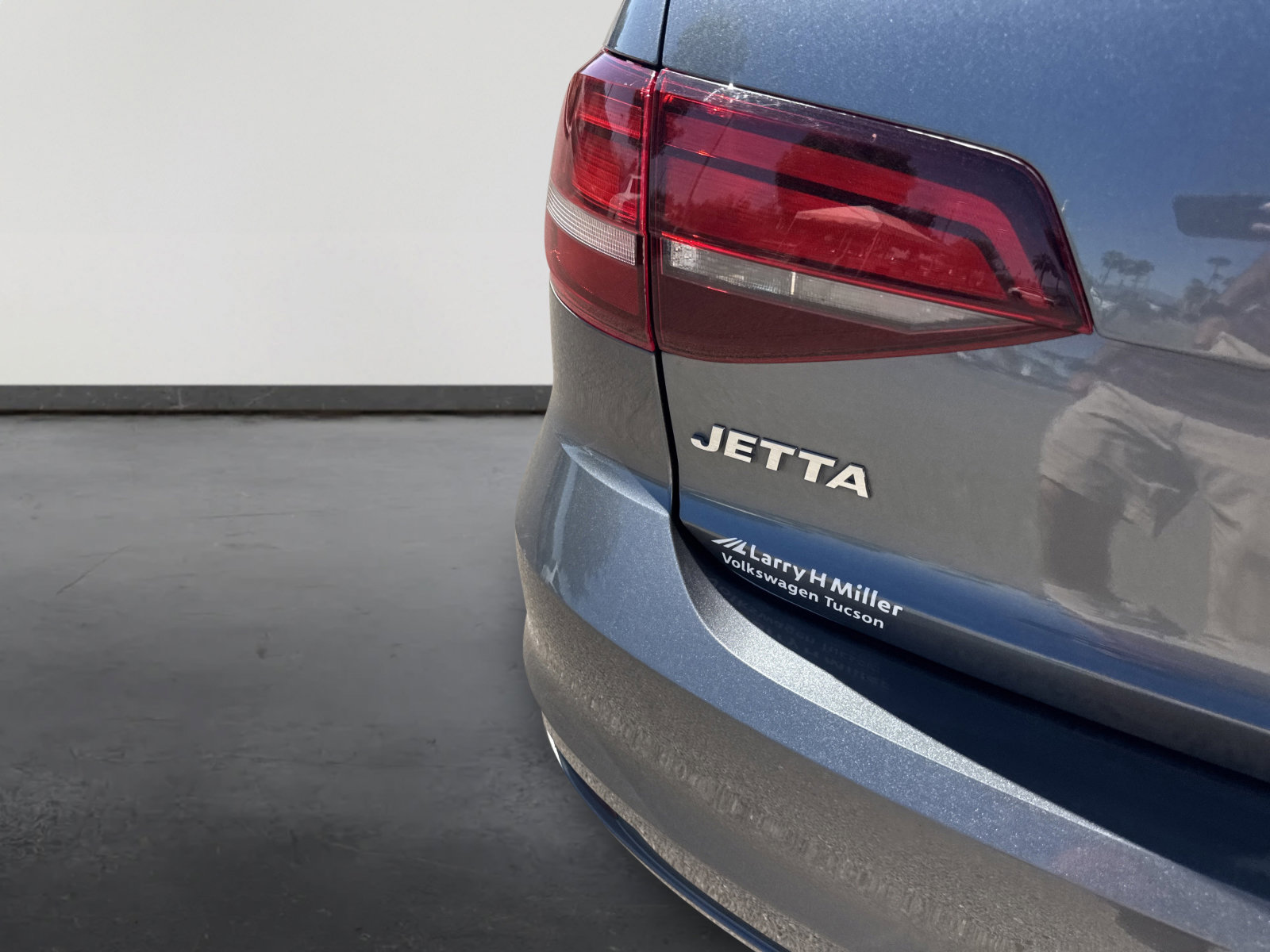 Used 2017 Volkswagen Jetta S image 6