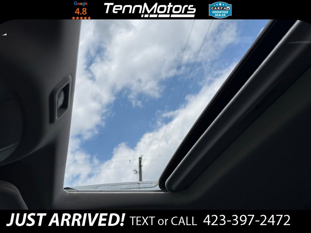 Used 2013 INFINITI JX35 AWD w/ Premium Pkg image 24
